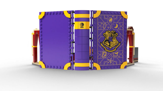 Amazon.com: LEGO Harry Potter Hogwarts Moment: Divination Class